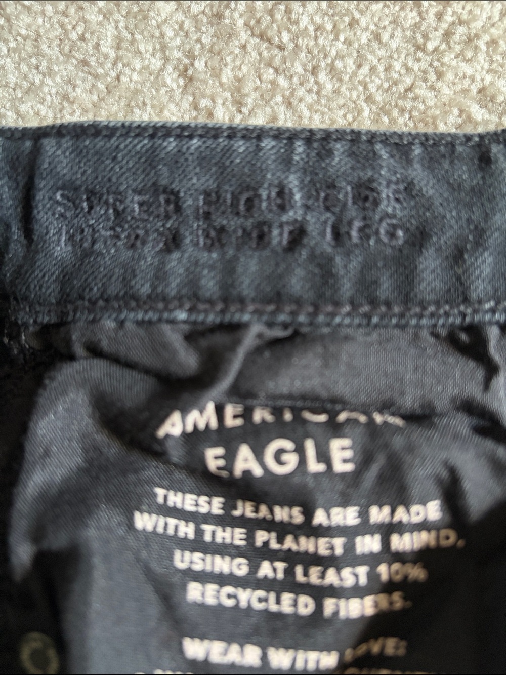 American Eagle Super High Rise Strigid Ultra Wide Leg Women’s Jeans Black size 2 - Picture 6 of 6